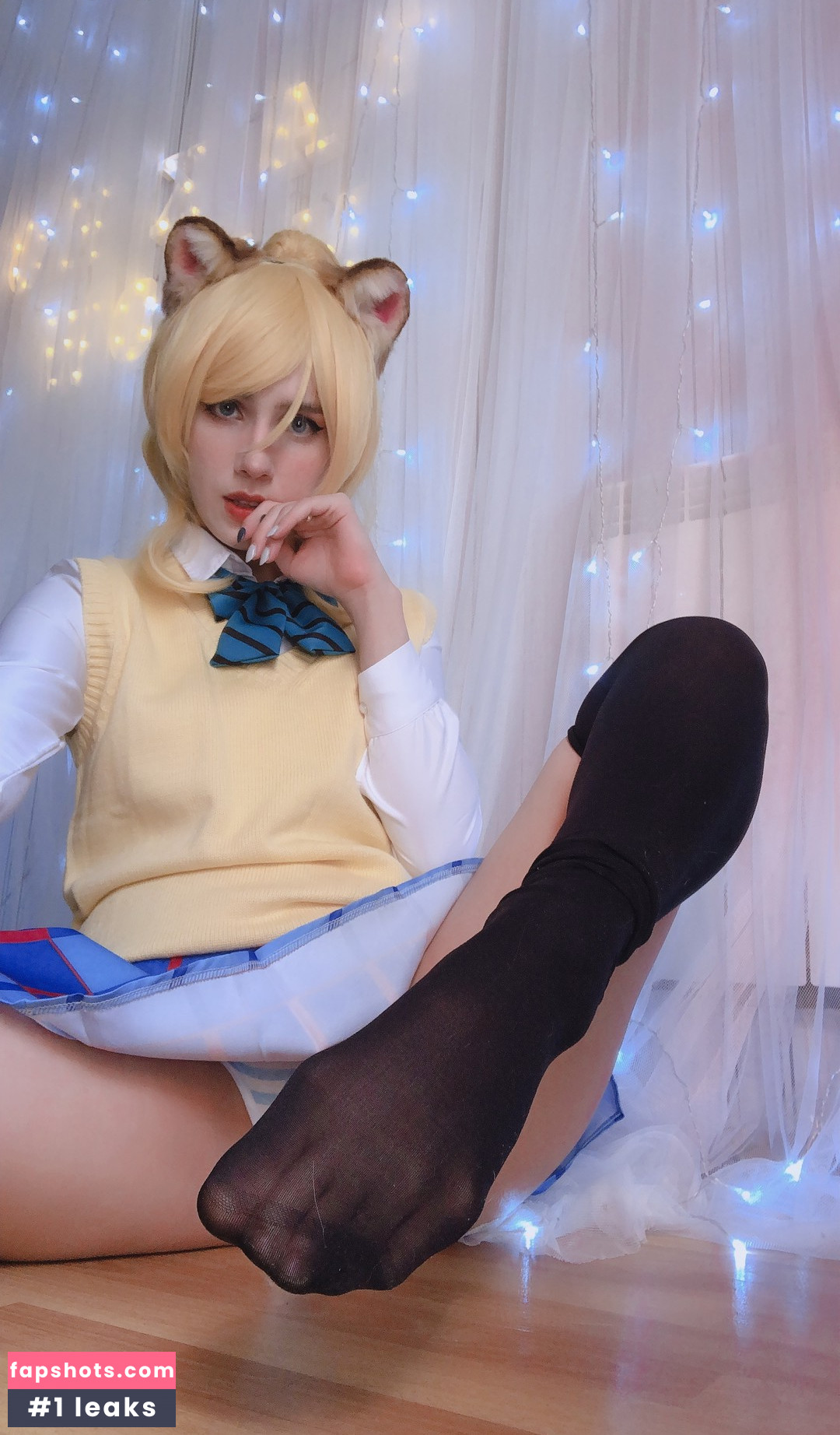 Takeomeow gallery photo #92