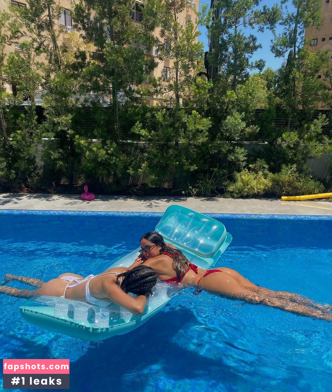 Talia Agmon gallery photo #11