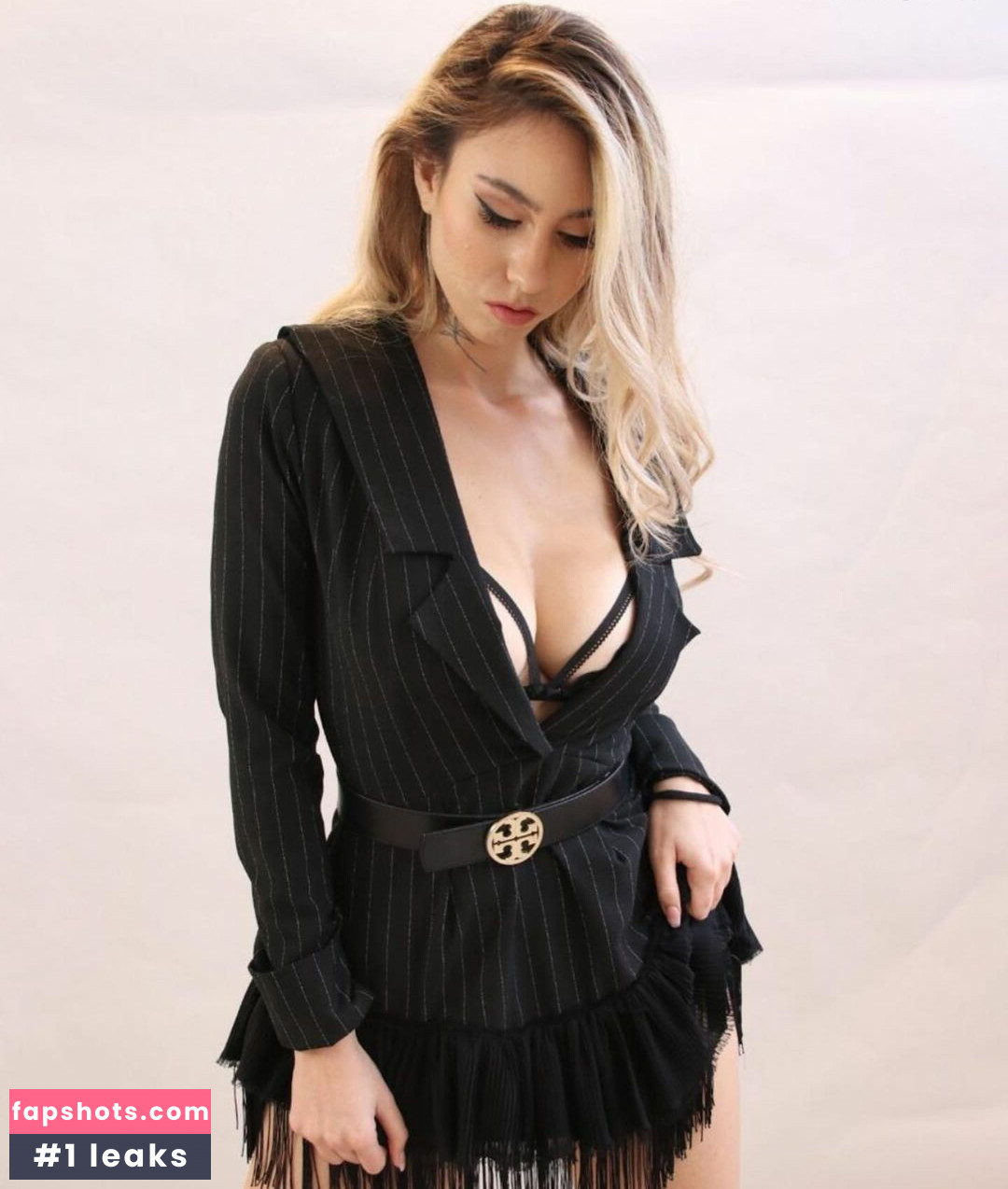 Talia Ron gallery photo #7