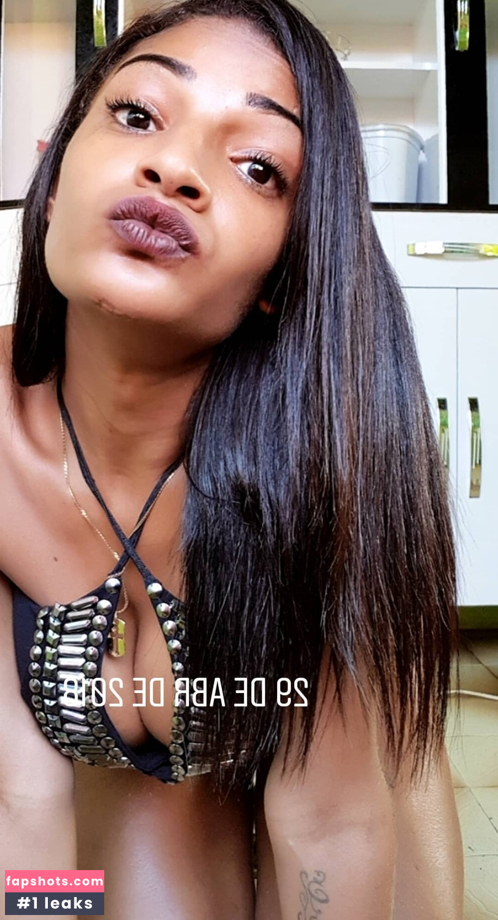 Talitinha Melk gallery photo #11