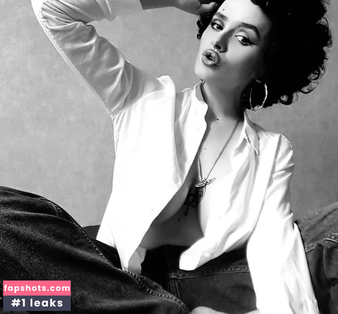 taliyamilano gallery photo #8