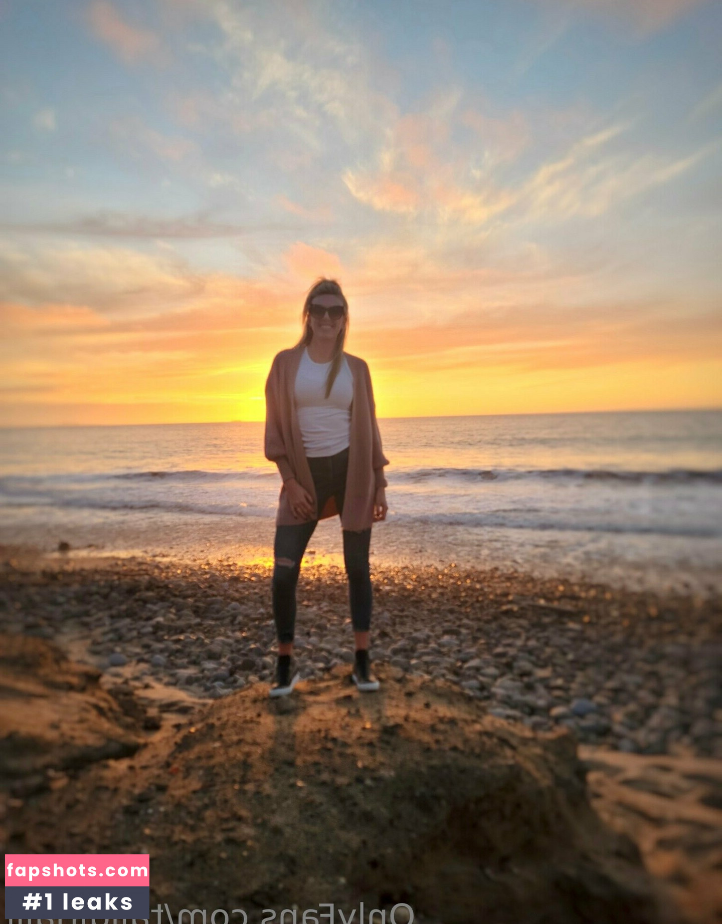 tallgirlalli gallery photo #9