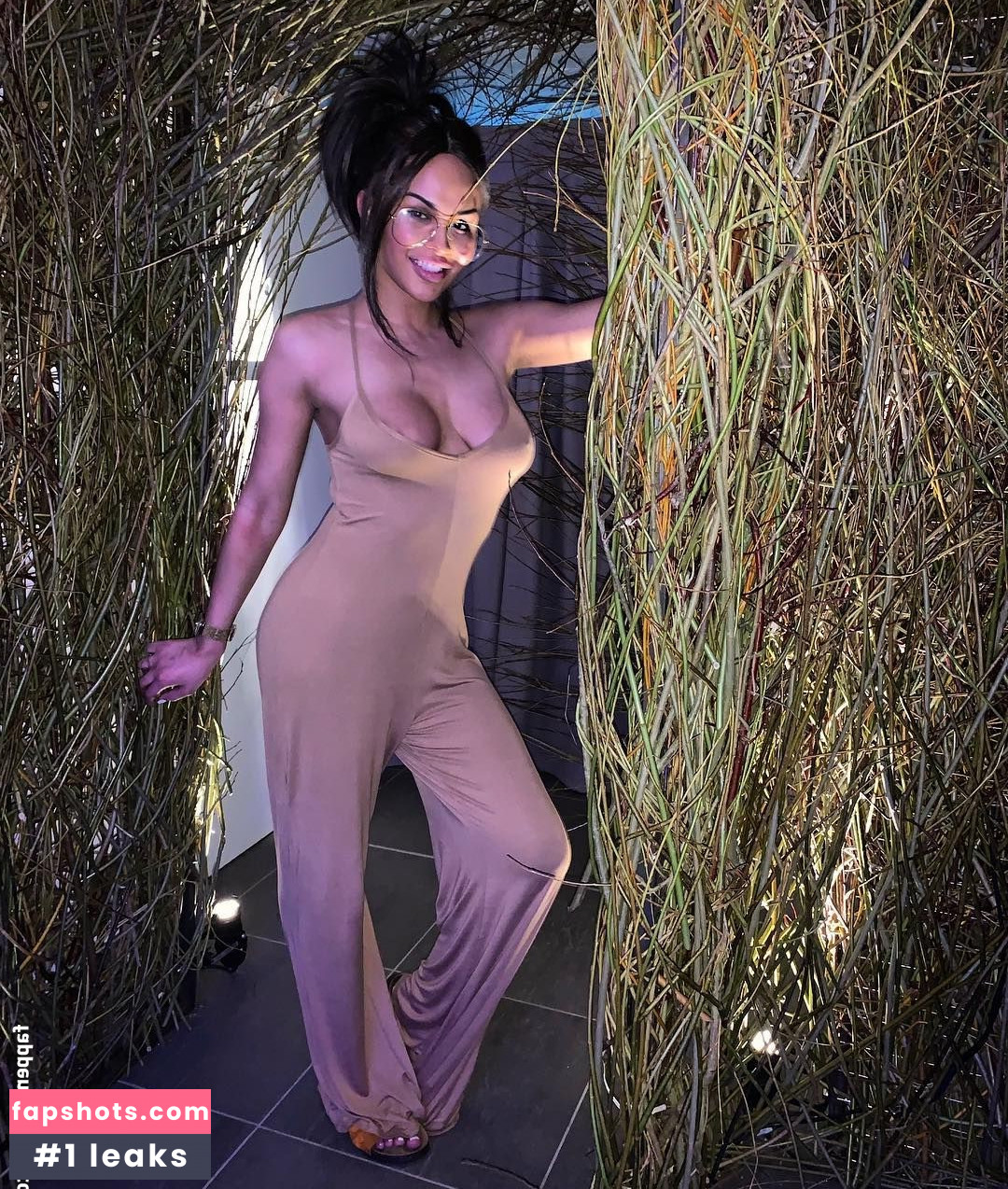 Talulah-Eve Brown gallery photo #111