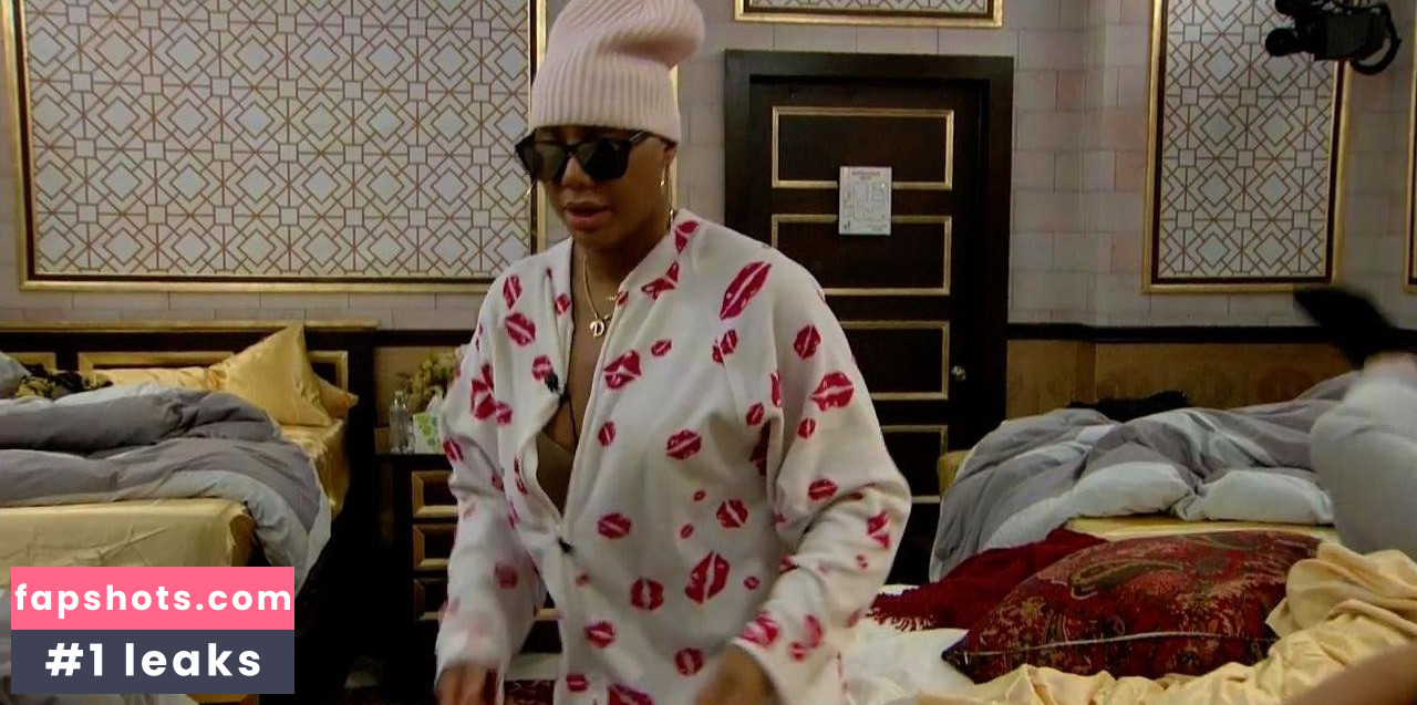 Tamar Braxton gallery photo #2