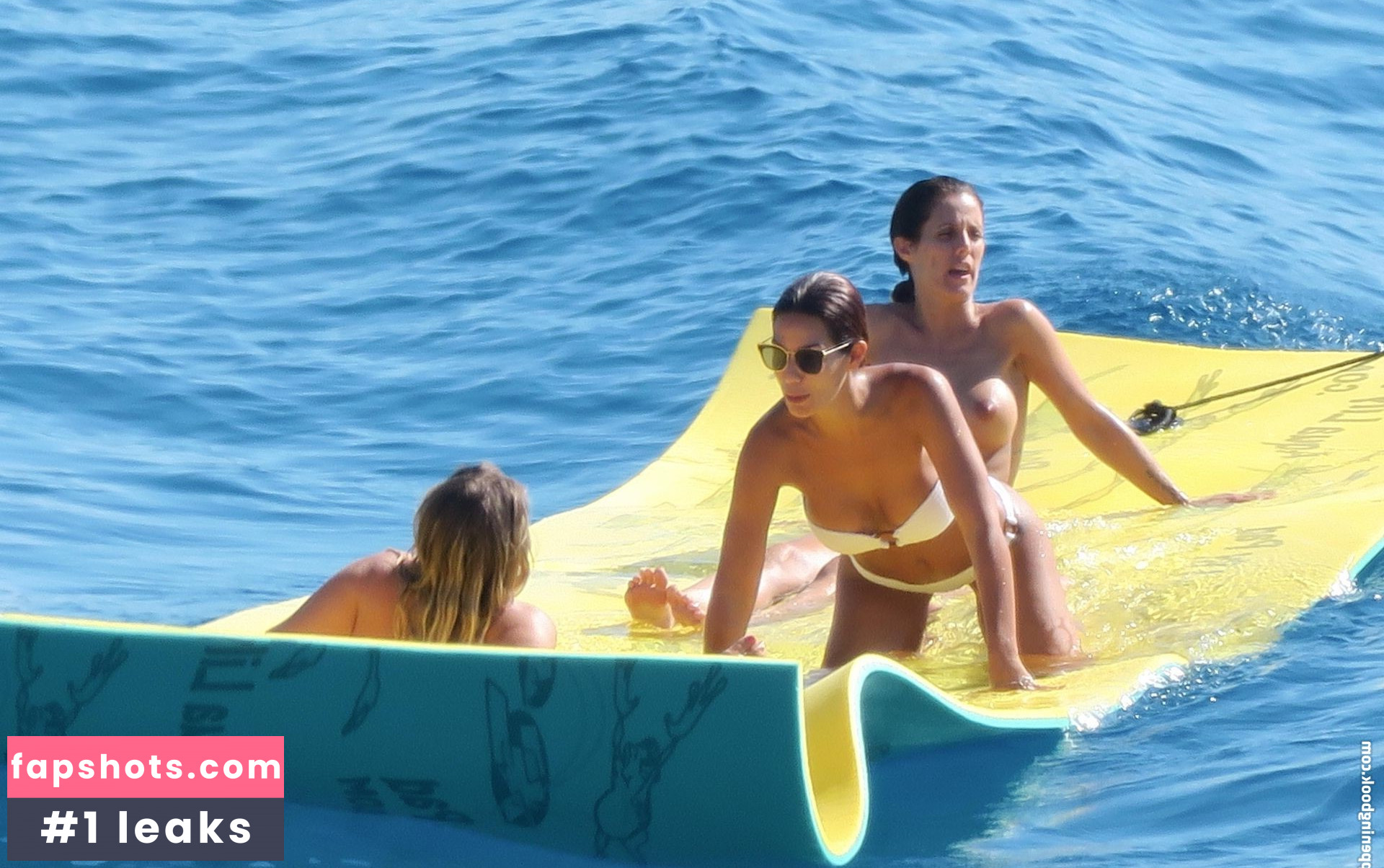 Tamara Gorro gallery photo #10