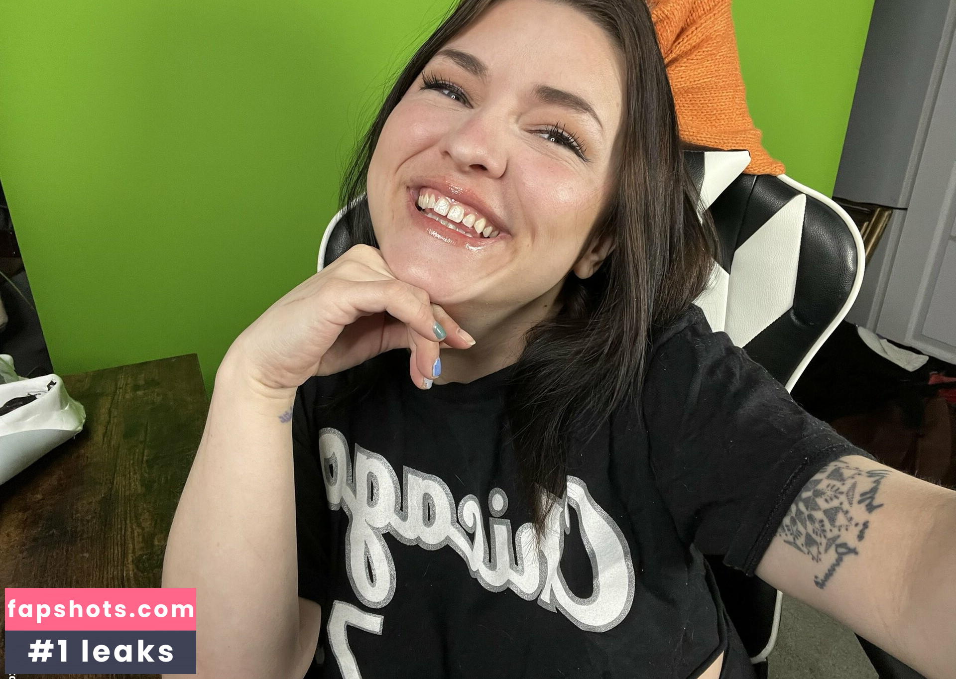 Tamara Lynn Chambers gallery photo #17