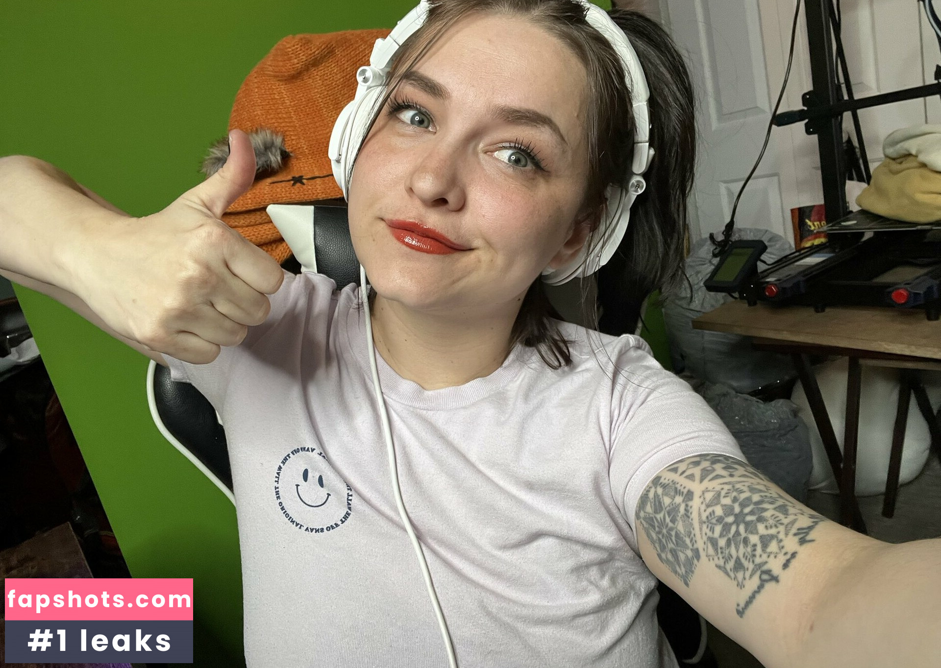 Tamara Lynn Chambers gallery photo #7