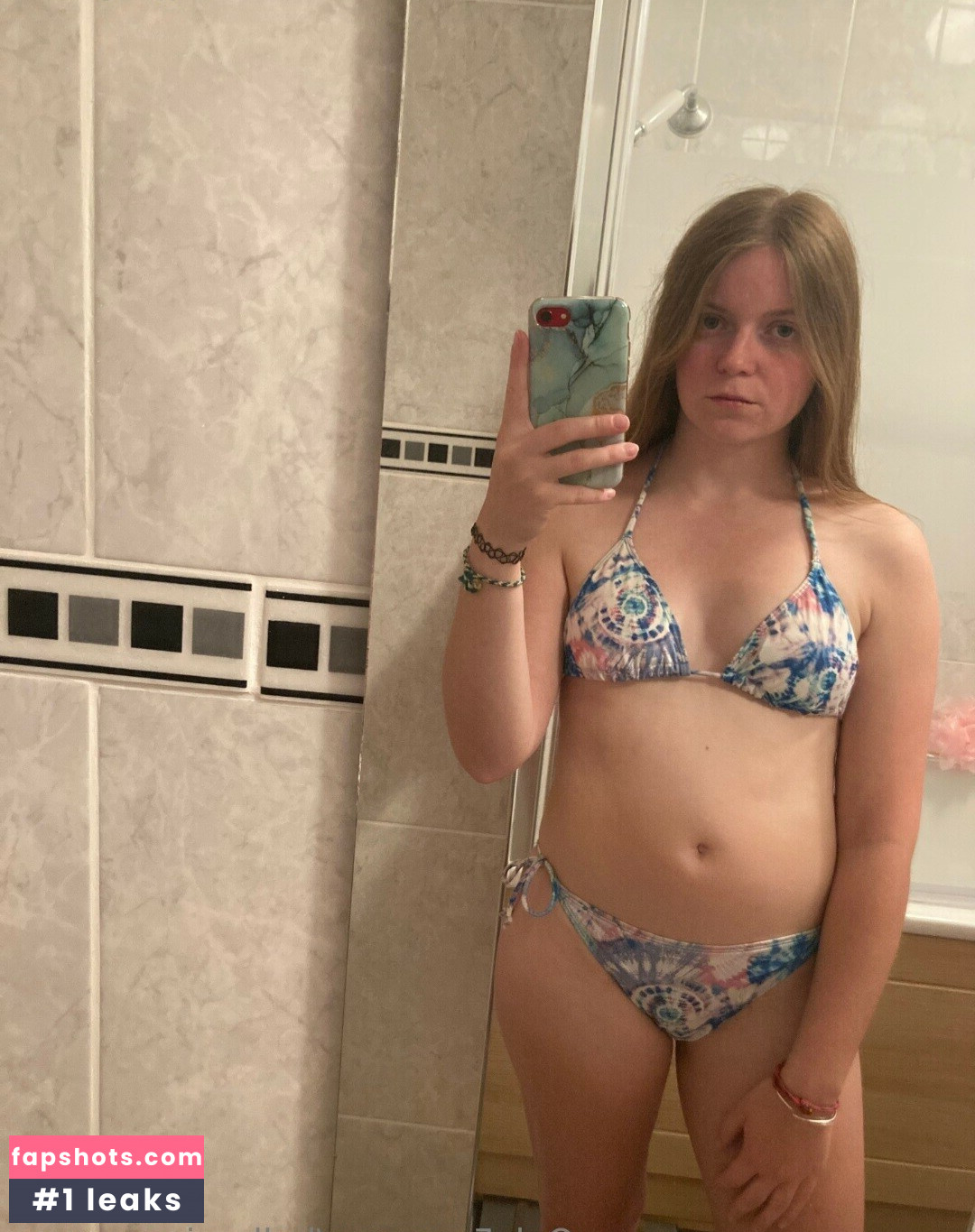 Tambourinexoxo gallery photo #2