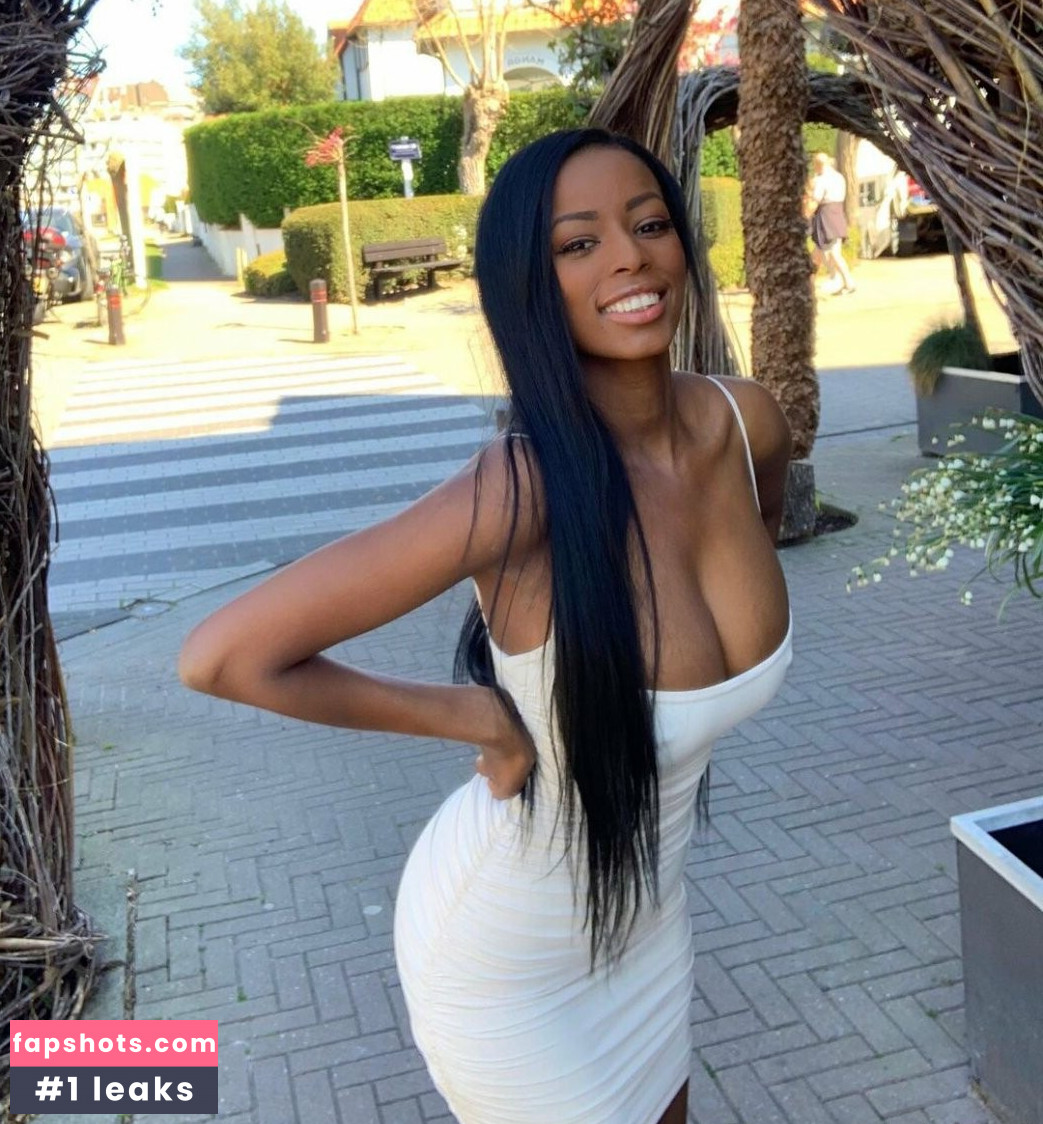 Tami Takala gallery photo #5