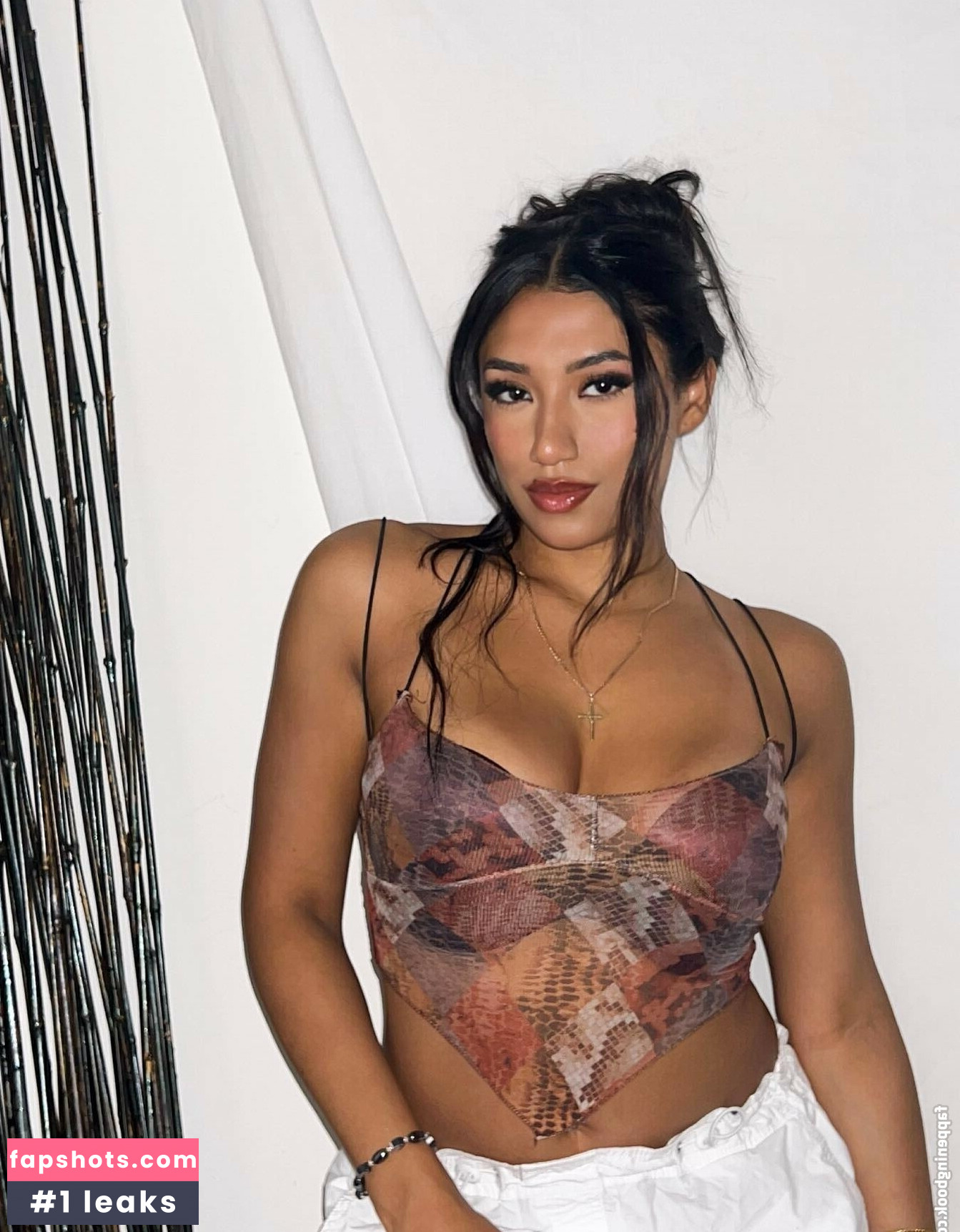 Tamia J gallery photo #28