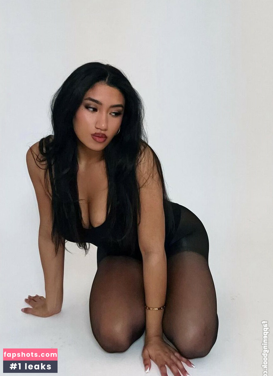 Tamia J gallery photo #4