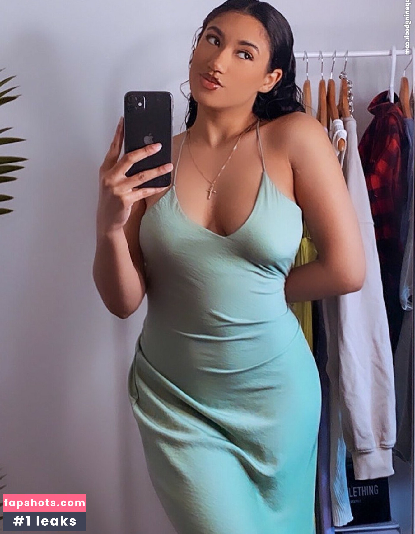 Tamia J gallery photo #37