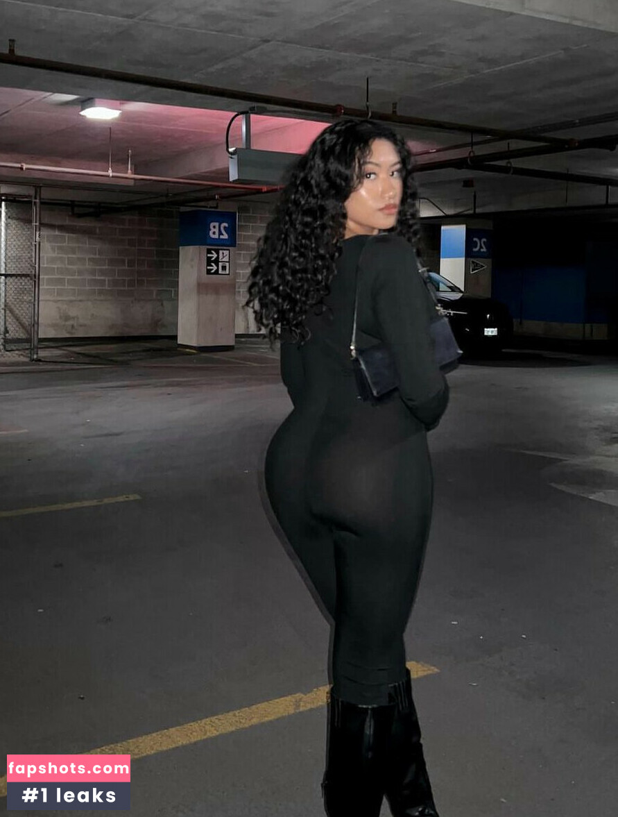 Tamia J gallery photo #6