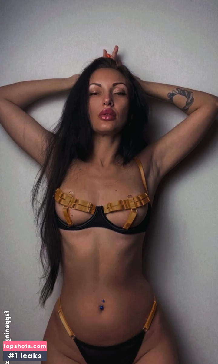 Tamila Flirt Couture nude babe gallery