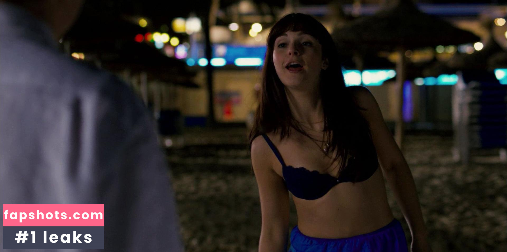 Tamla Kari gallery photo #4