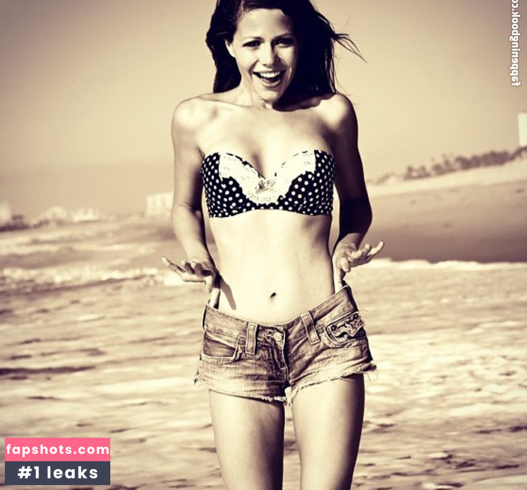 Tammin Sursok gallery photo #41