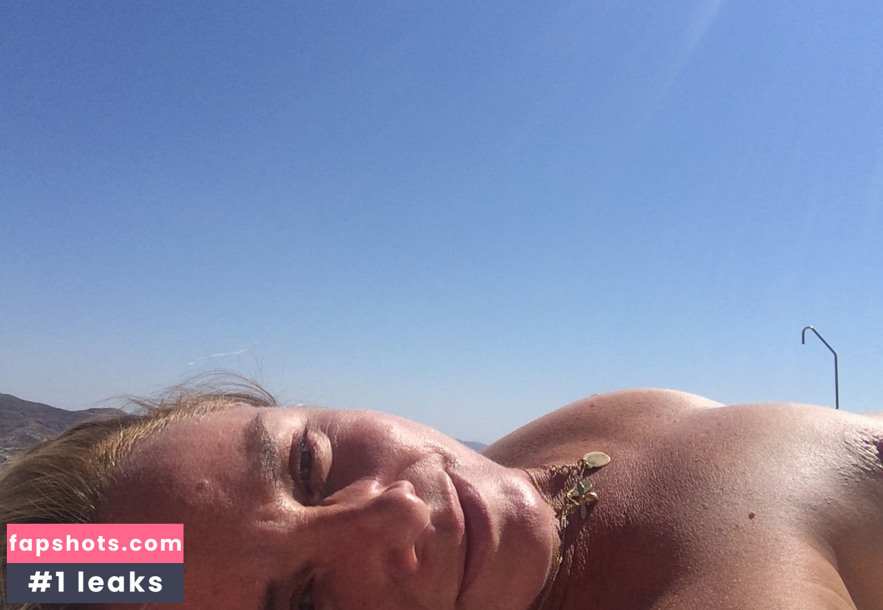 Tamzin Outhwaite Nahé úniky fotek pouze od fanoušků #32 - Fapshots