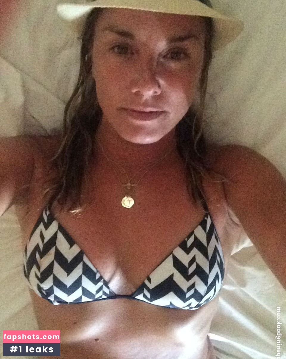 Tamzin Outhwaite Nahé úniky fotek pouze od fanoušků #33 - Fapshots