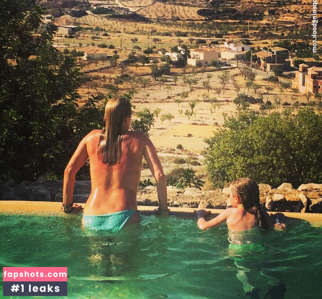 Tamzin Outhwaite Nahé úniky fotek pouze od fanoušků #34 - Fapshots