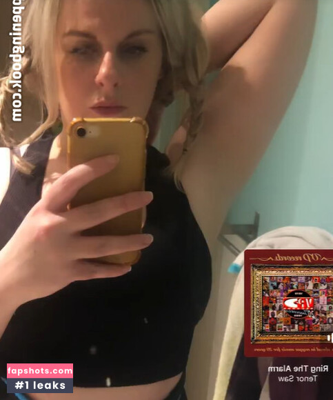 Tan Smith gallery photo #3