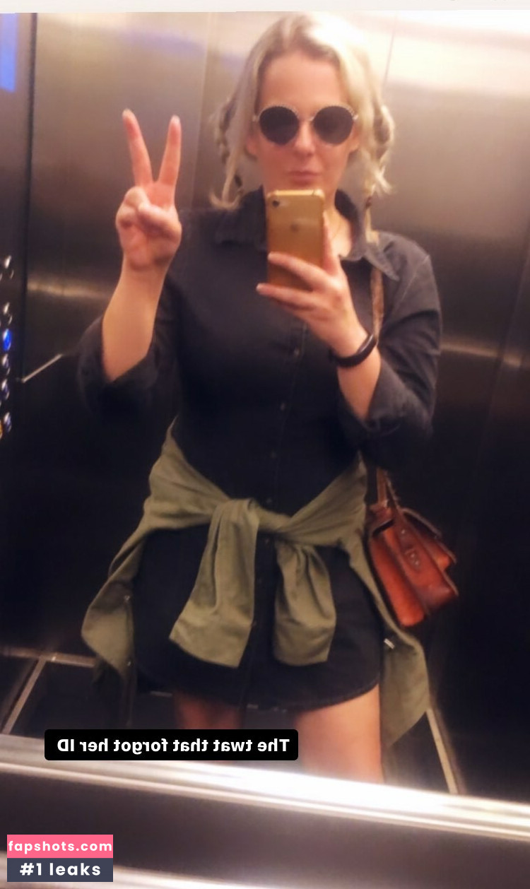 Tan Smith gallery photo #8