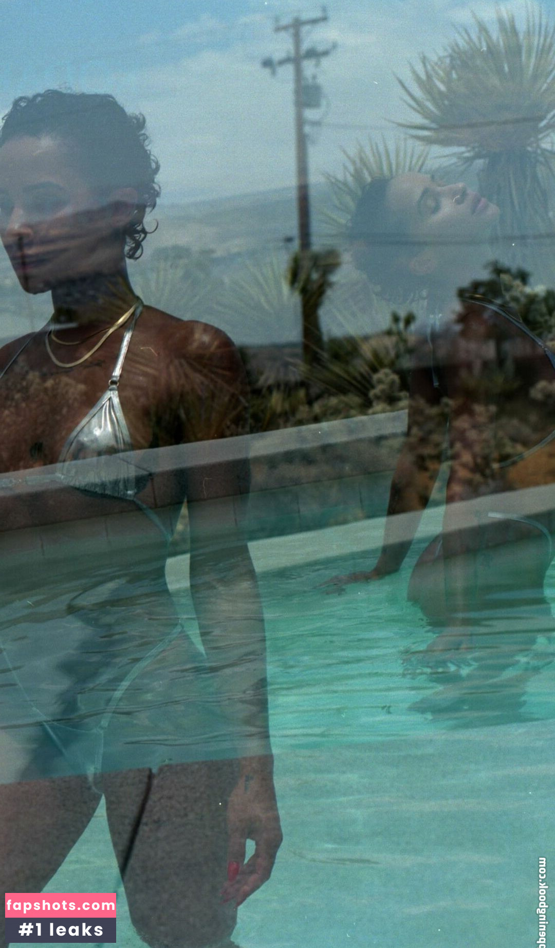 Tanaya Henry gallery photo #19