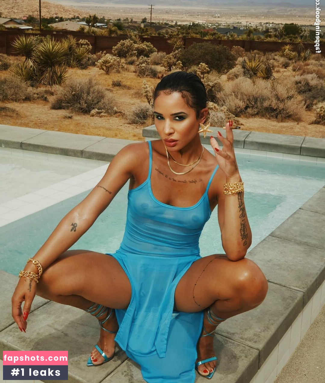 Tanaya Henry gallery photo #23