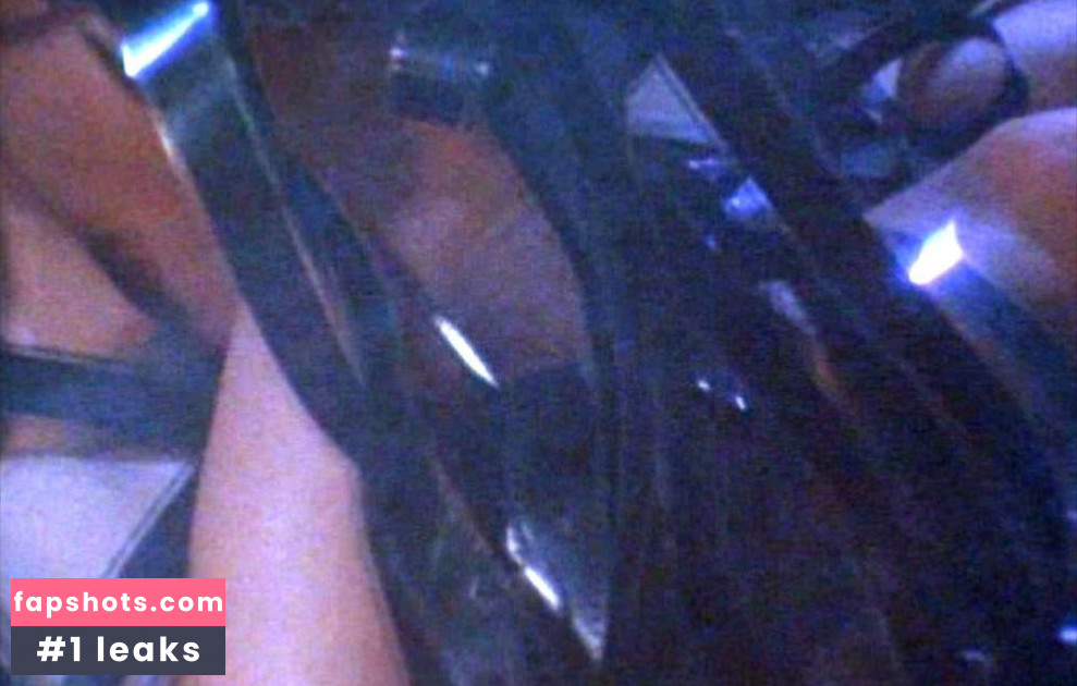 Tane McClure gallery photo #77