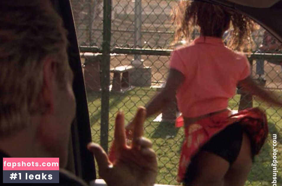 Tangie Ambrose gallery photo #4