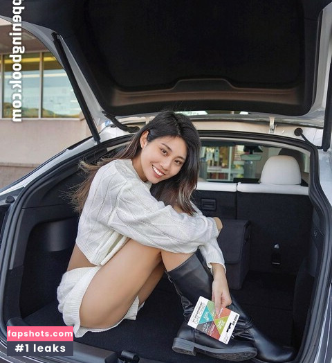 Tangtangjulia gallery photo #2