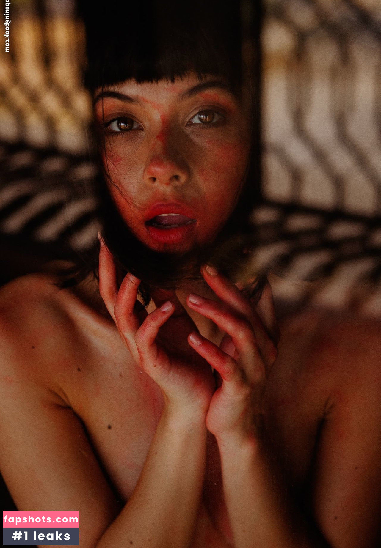 Tania Mafilito gallery photo #3