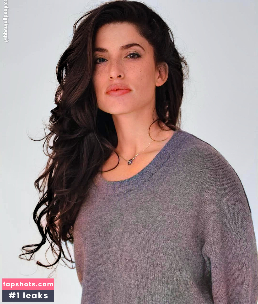 Tania Raymonde Nude Leaks OnlyFans Photos #6 - Fapshots