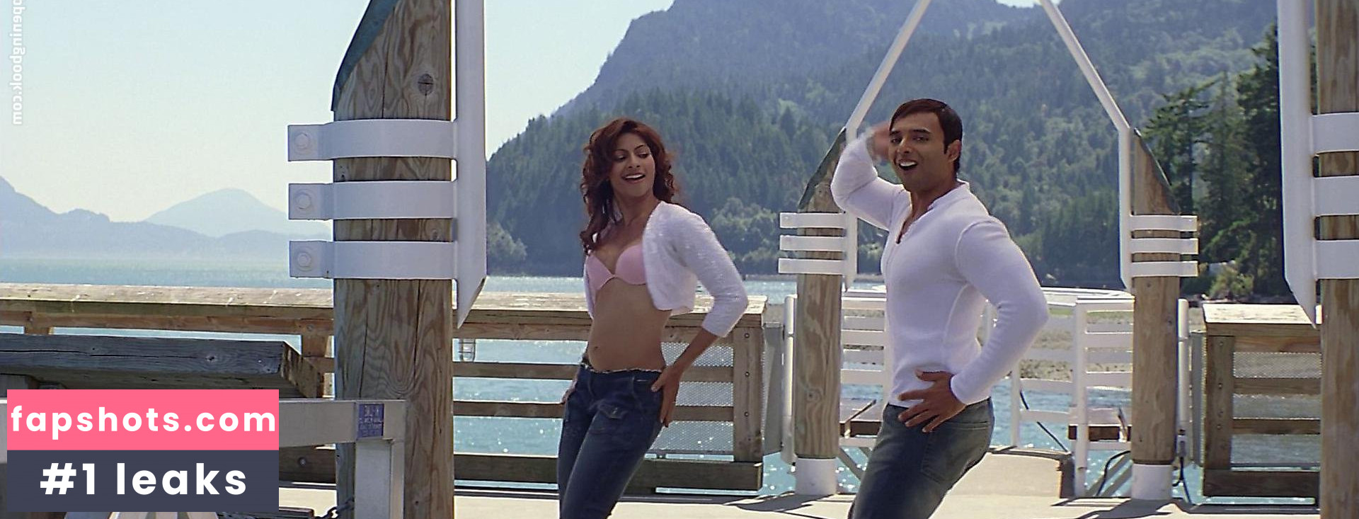 Tanisha Mukherjee gallery photo #2