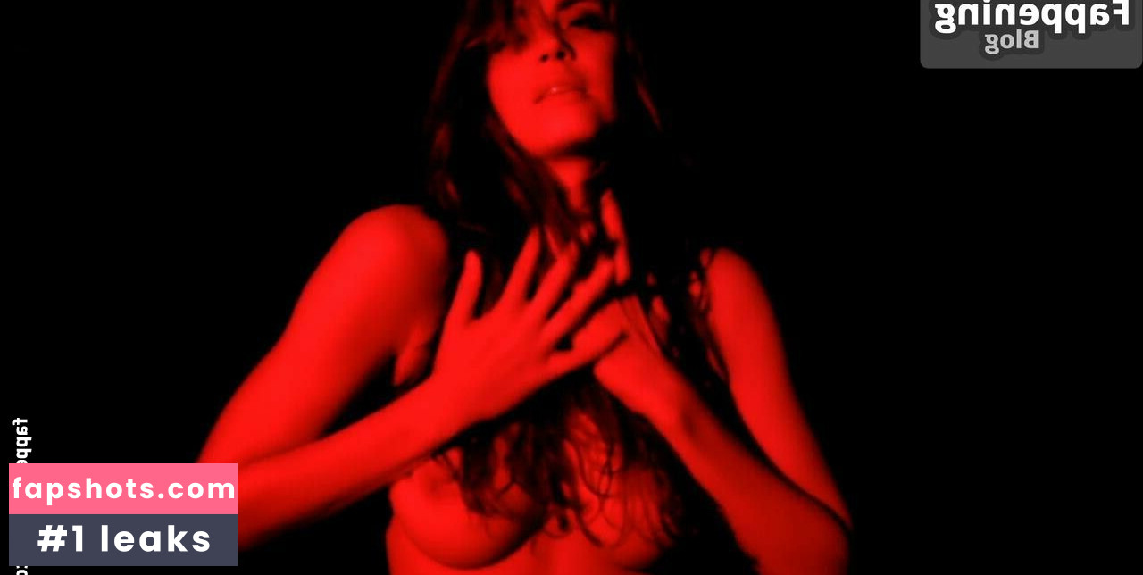 Tanit Phoenix Filtración Desnuda OnlyFans Foto #30 - Fapshots
