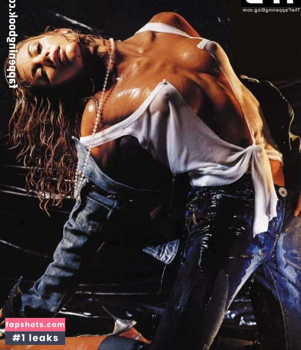 Tanit Phoenix Filtración Desnuda OnlyFans Foto #39 - Fapshots