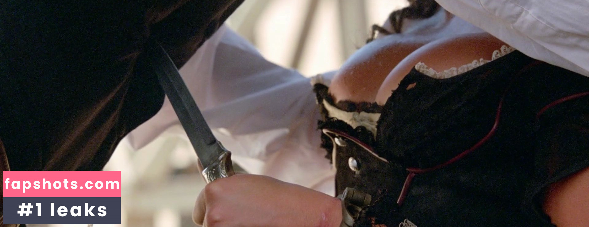 Tanit Phoenix Filtración Desnuda OnlyFans Foto #51 - Fapshots