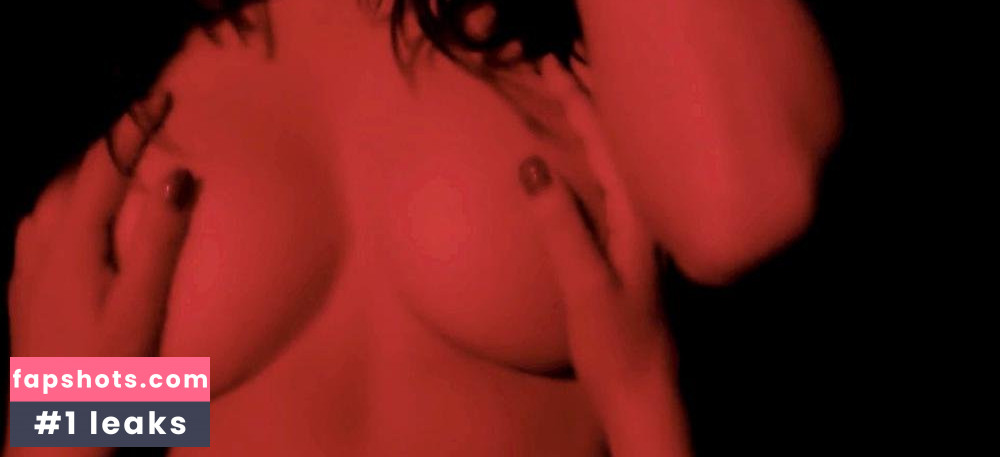 Tanit Phoenix Filtración Desnuda OnlyFans Foto #61 - Fapshots