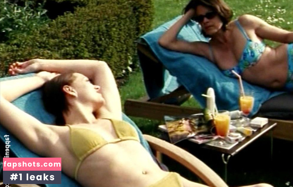 Tanja Gutmann gallery photo #2