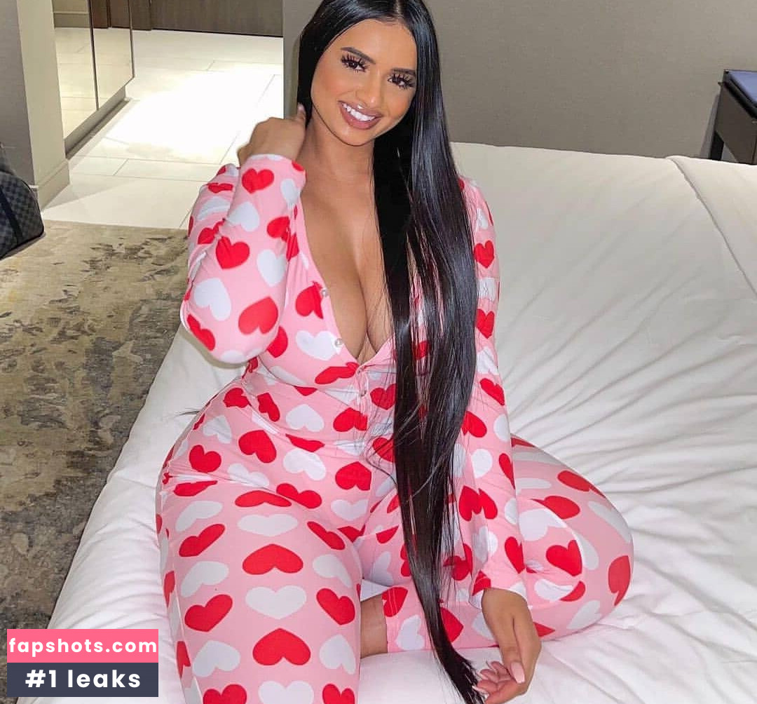 Tanya Ali gallery photo #8