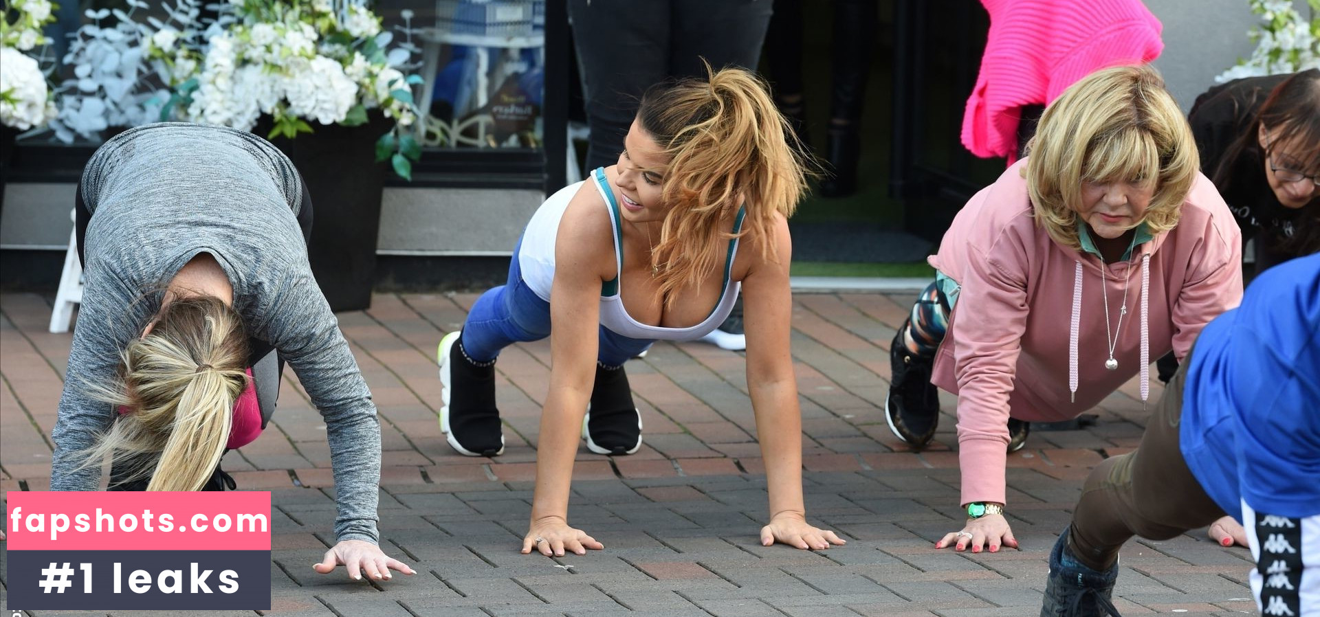 Tanya Bardsley gallery photo #154