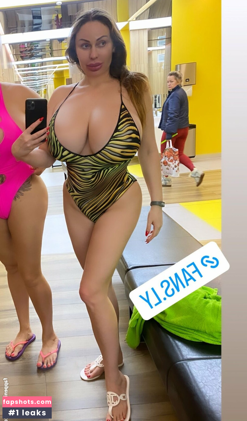 Tanya Fogelman gallery photo #28