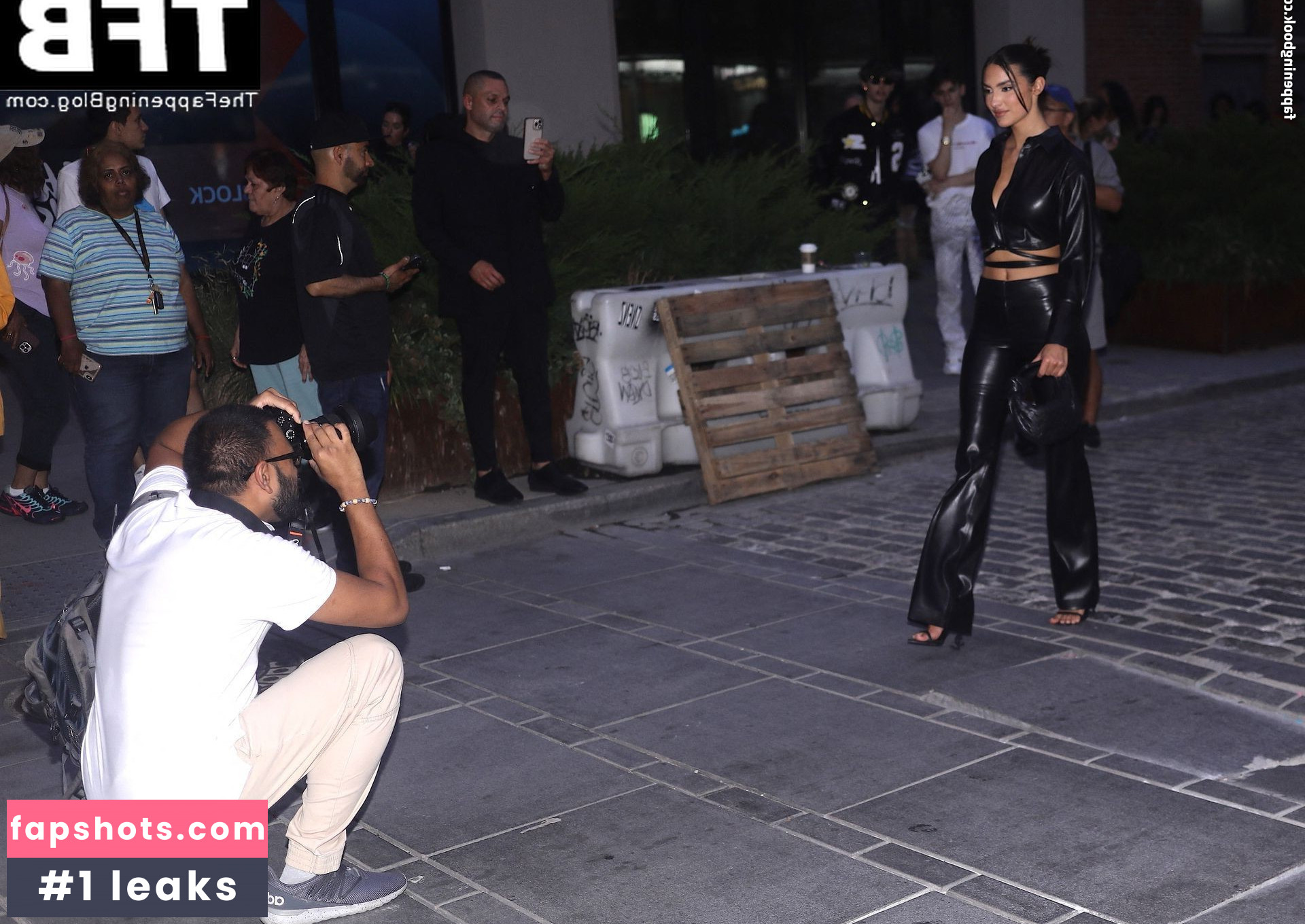 Tao Wickrath gallery photo #130