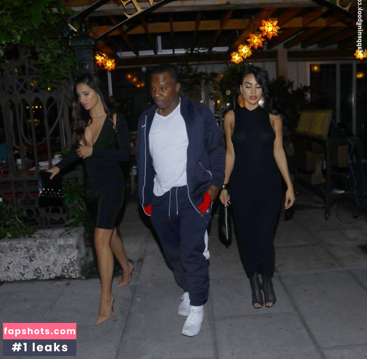 Tao Wickrath gallery photo #259