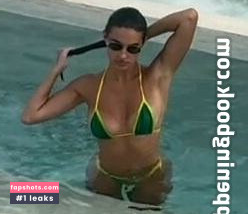 Tao Wickrath gallery photo #4