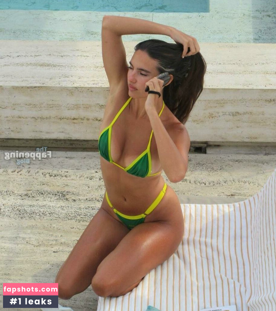 Tao Wickrath gallery photo #32