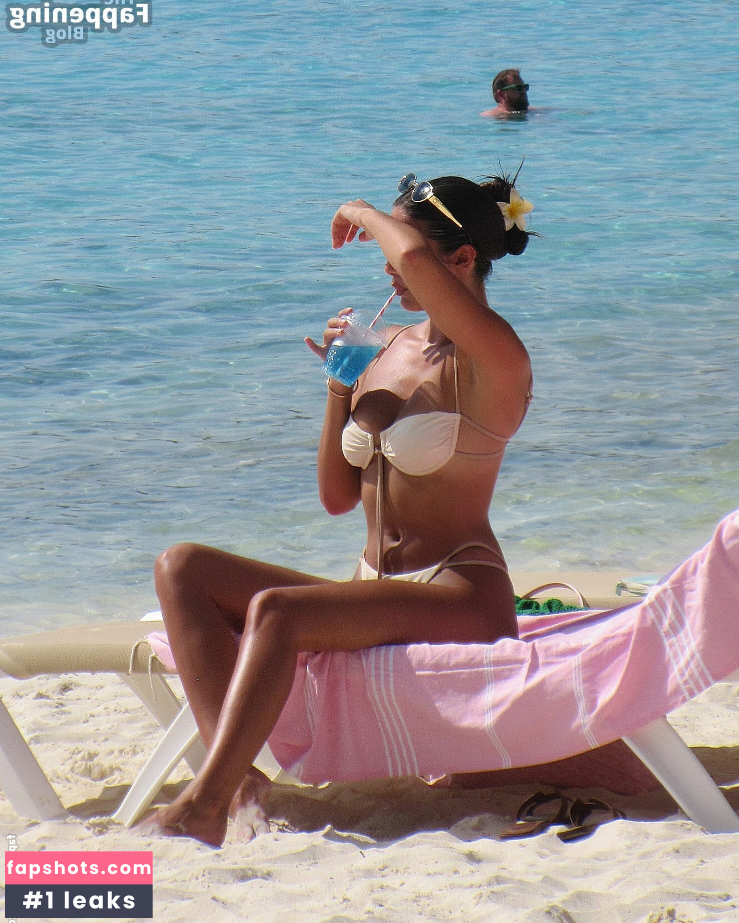 Tao Wickrath gallery photo #48