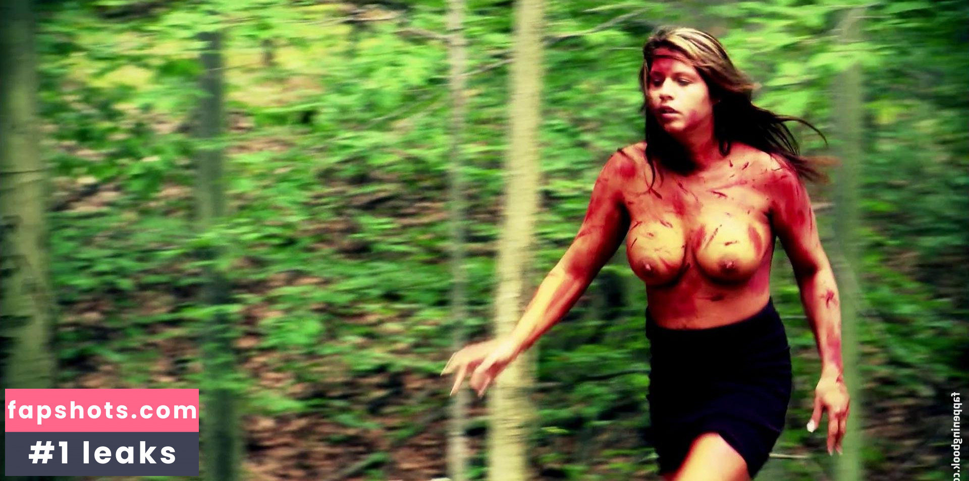 Tara Davis gallery photo #3