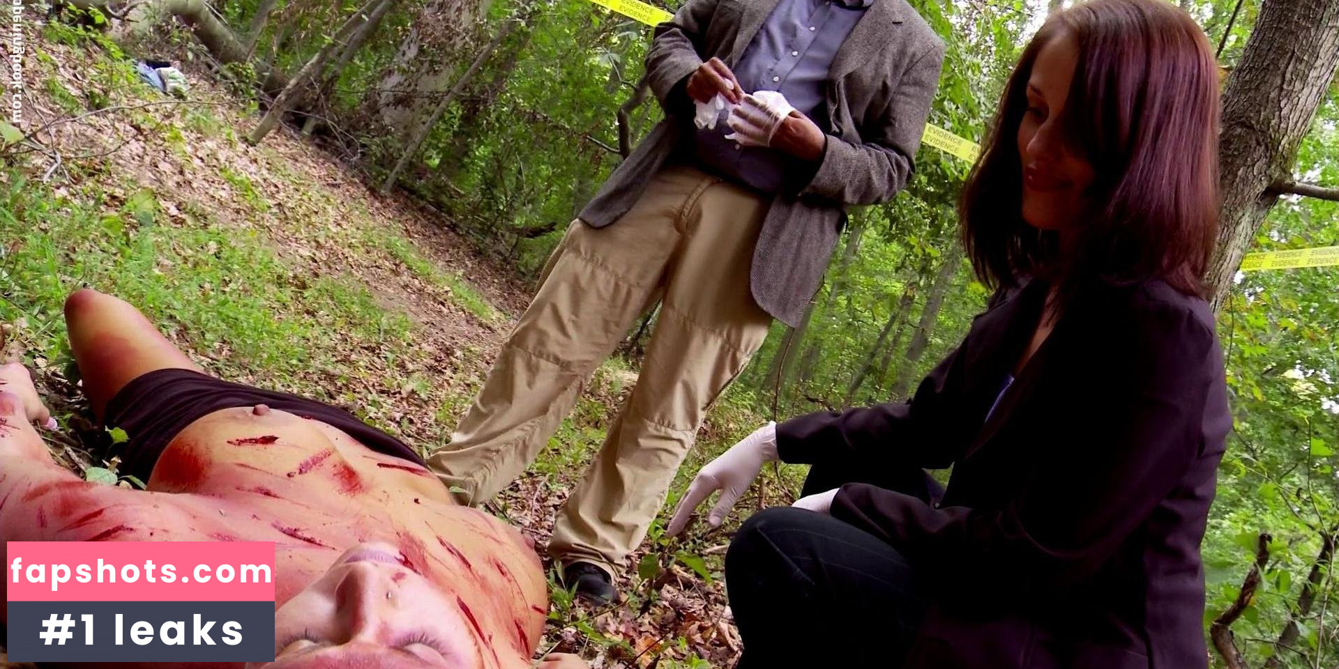 Tara Davis gallery photo #7