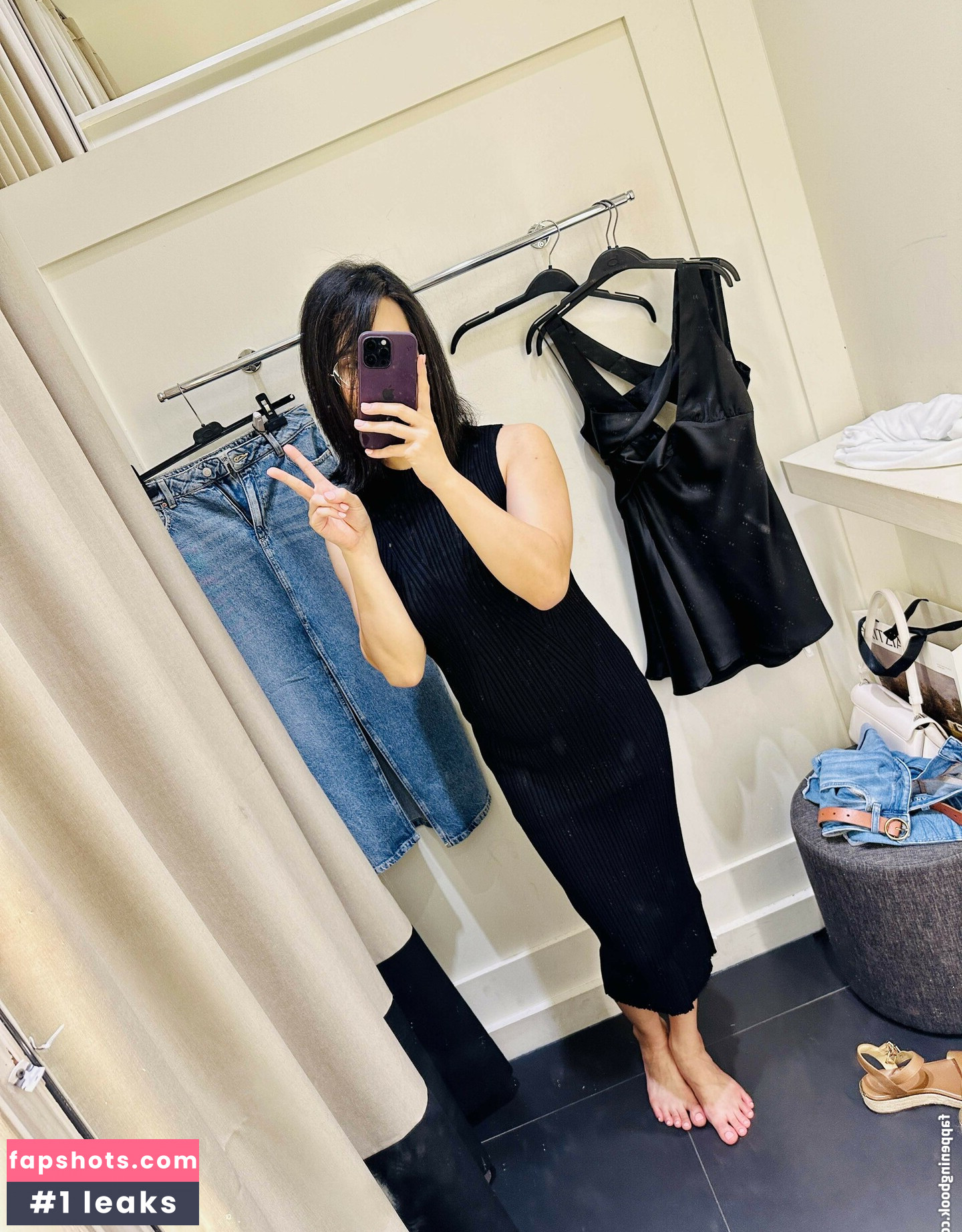 Tara Kaminarito gallery photo #9