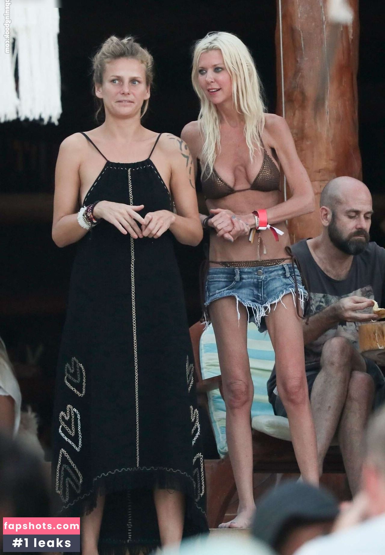 Tara Reid Nude Leaks OnlyFans Photos #14 - LeakJerk